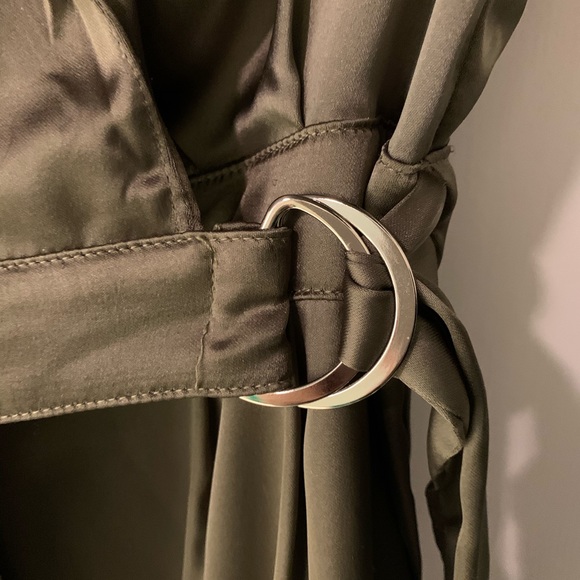 DO + BE Green silk jumpsuit - Picture 3 of 6